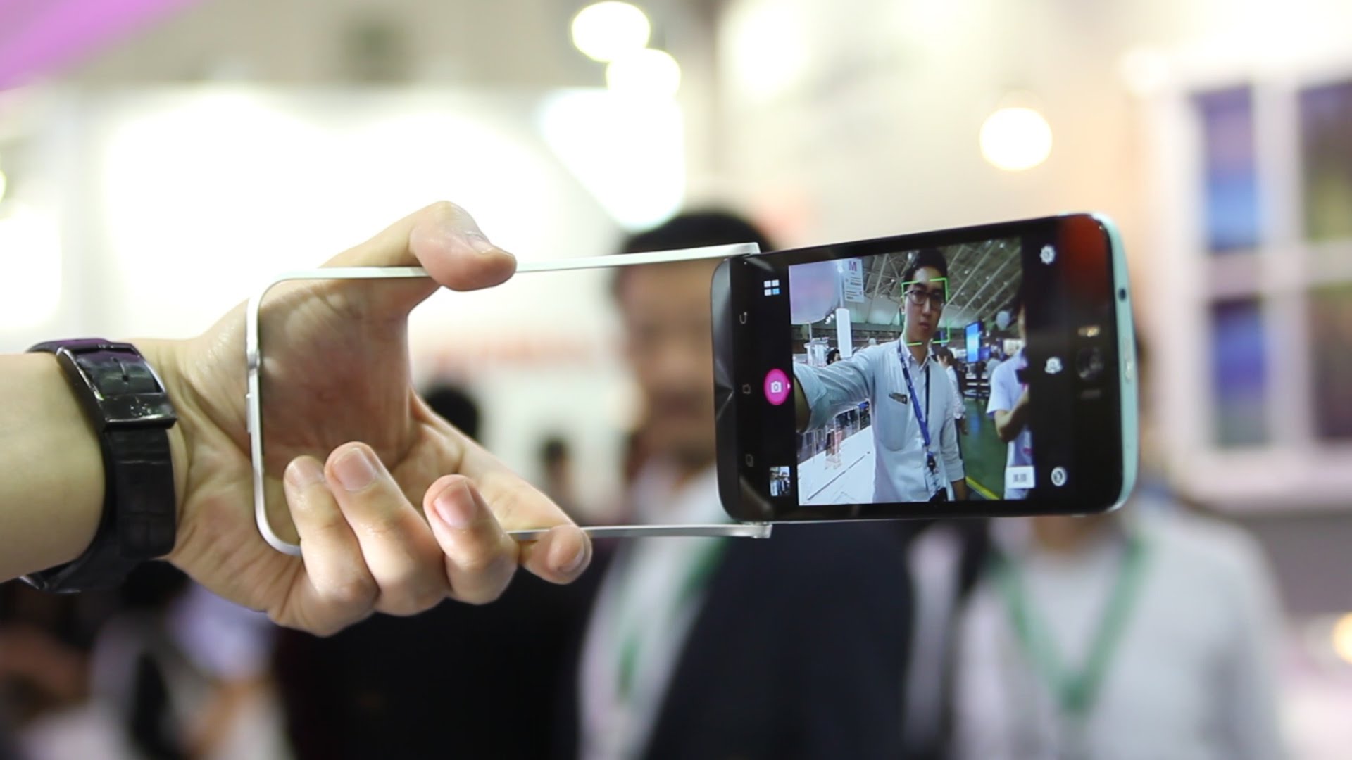 ASUS ZenFone 4 Selfie, un nou model din seria ZenFone 4