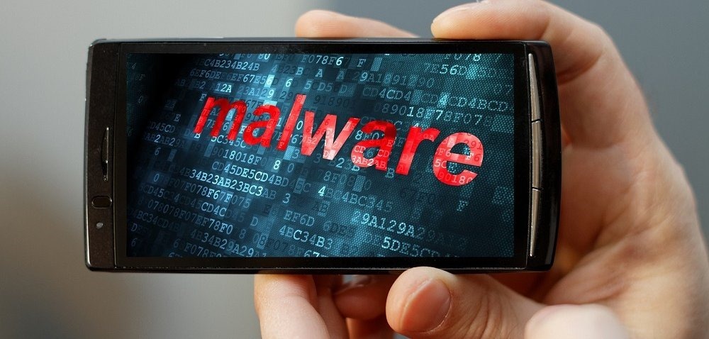 Top 10 virusi periculosi pe Android